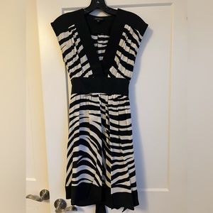 bebe Zebra Printed Dress